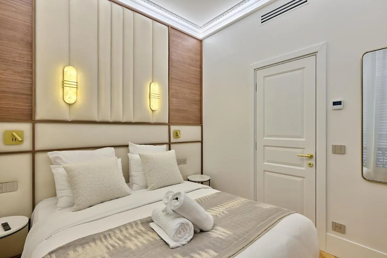아파트 Matignon By Prestige